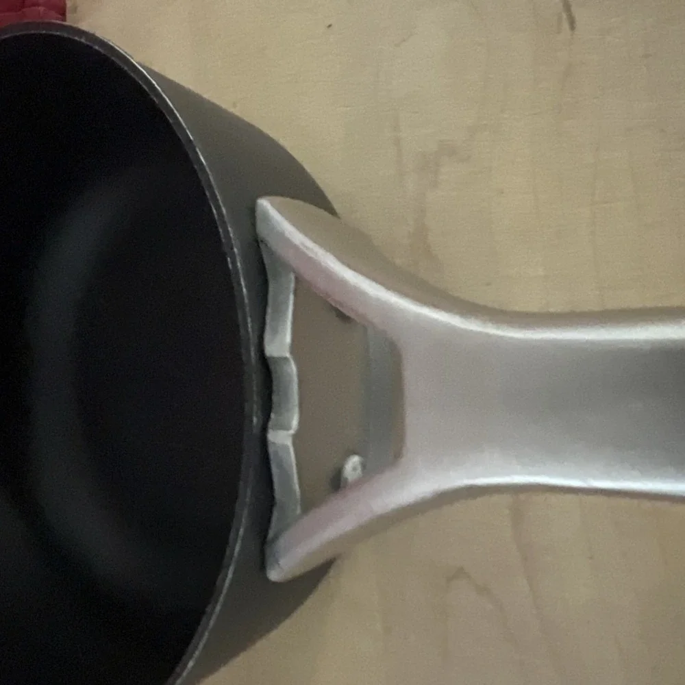 Calphalon PREMIER 2.5 Quart Hard Anodized Nonstick‎ Saucepan *Model 87025